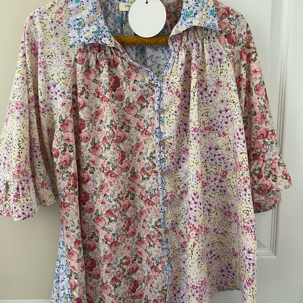 Umgee floral multi print boho blouse